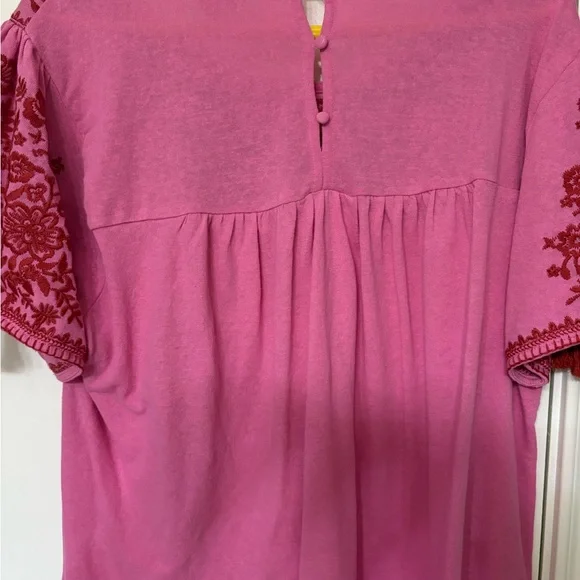 Savanna Jane Fuchsia Top with Red Embroidery - Picture 4 of 4